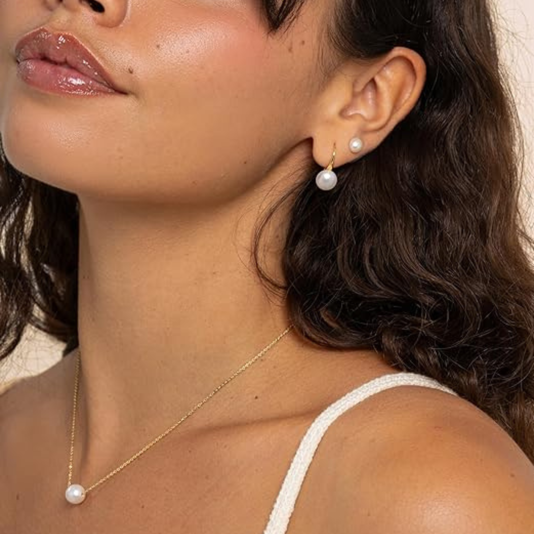 Single Pearl Necklace