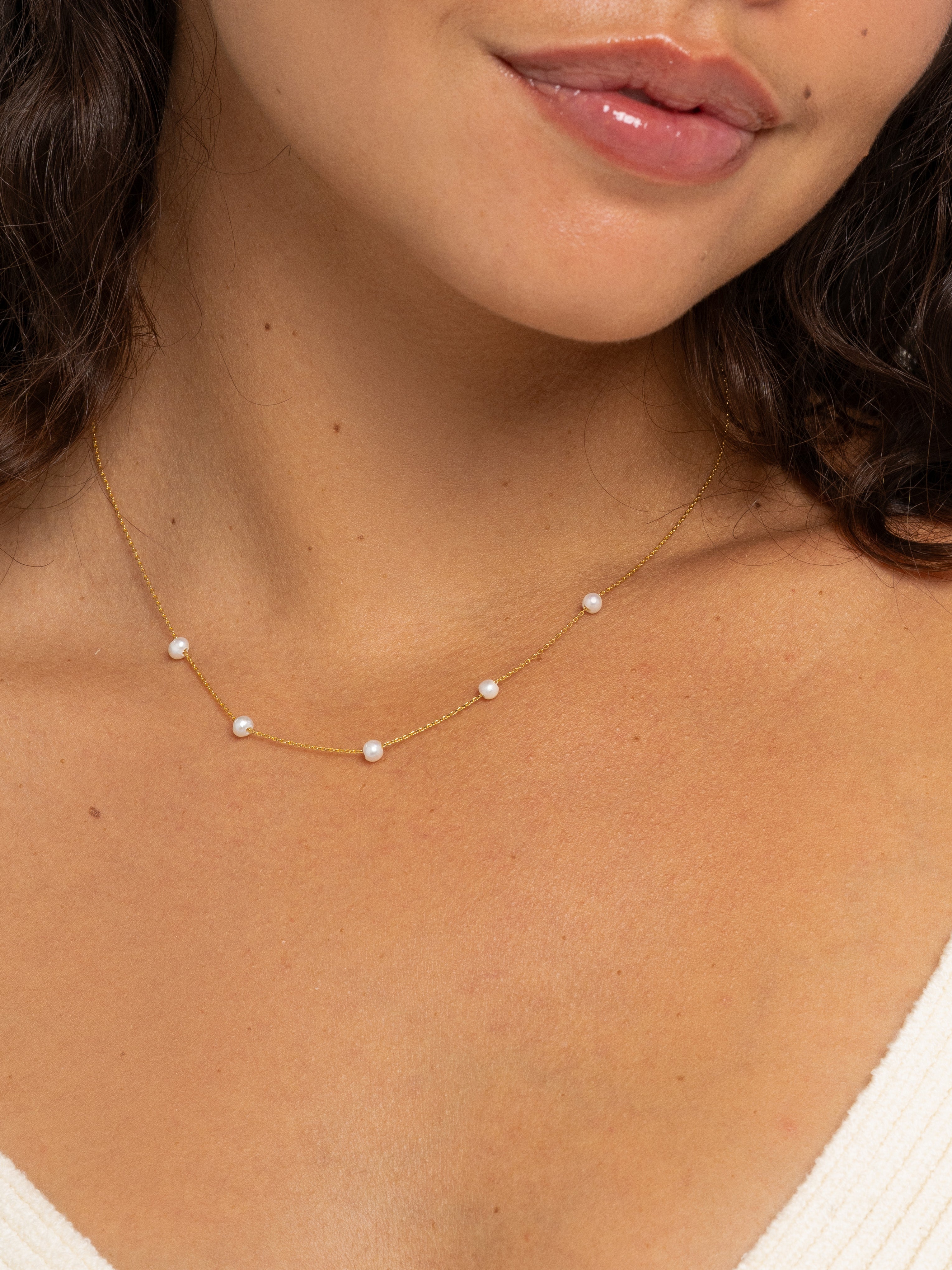 5-Pearl Station Necklace