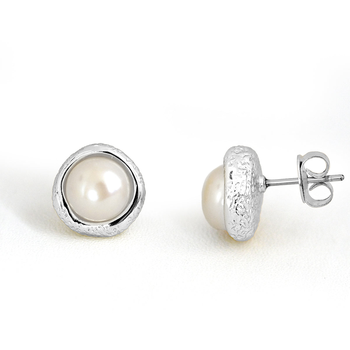 Hammered Bezel Pearl Studs