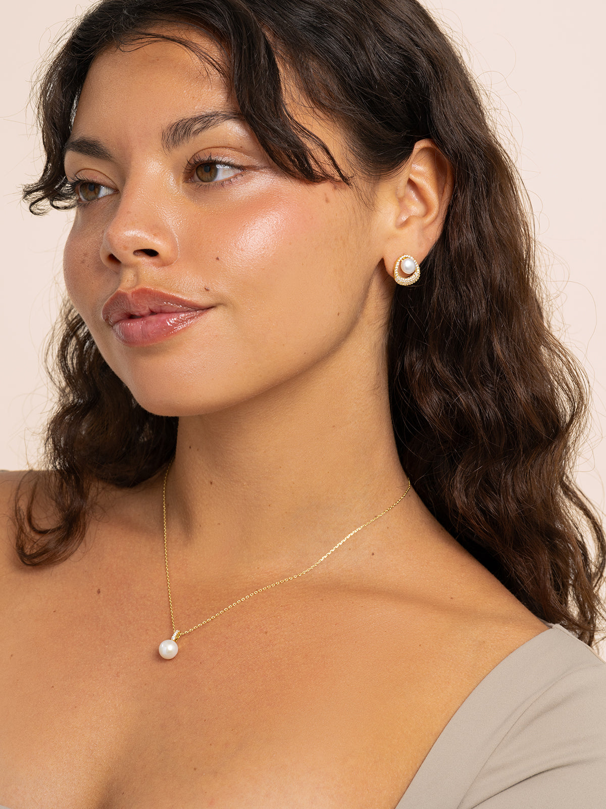 Cz Frame Pearl Knocker Studs