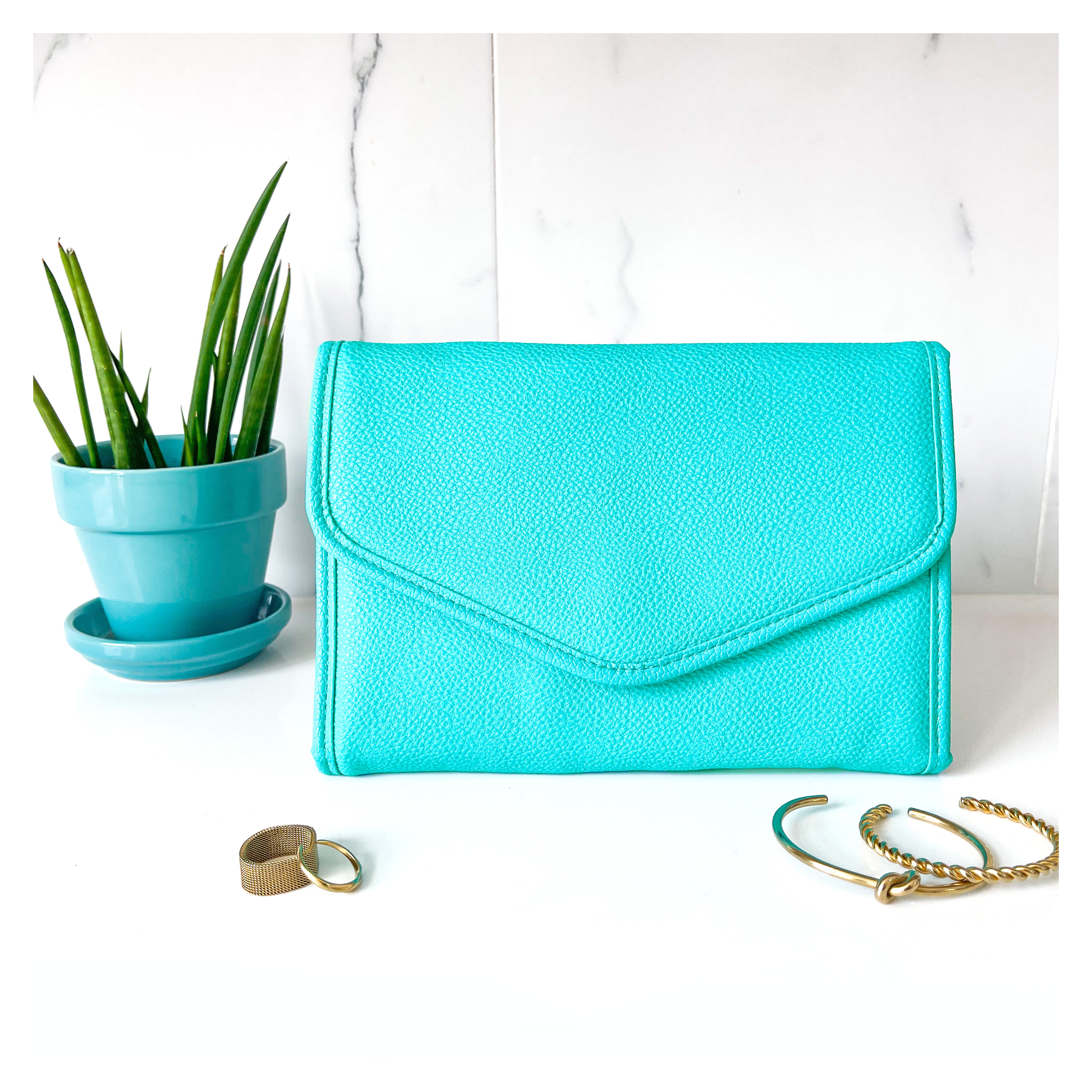 Teal Vegan Leather Jewelry Organizer