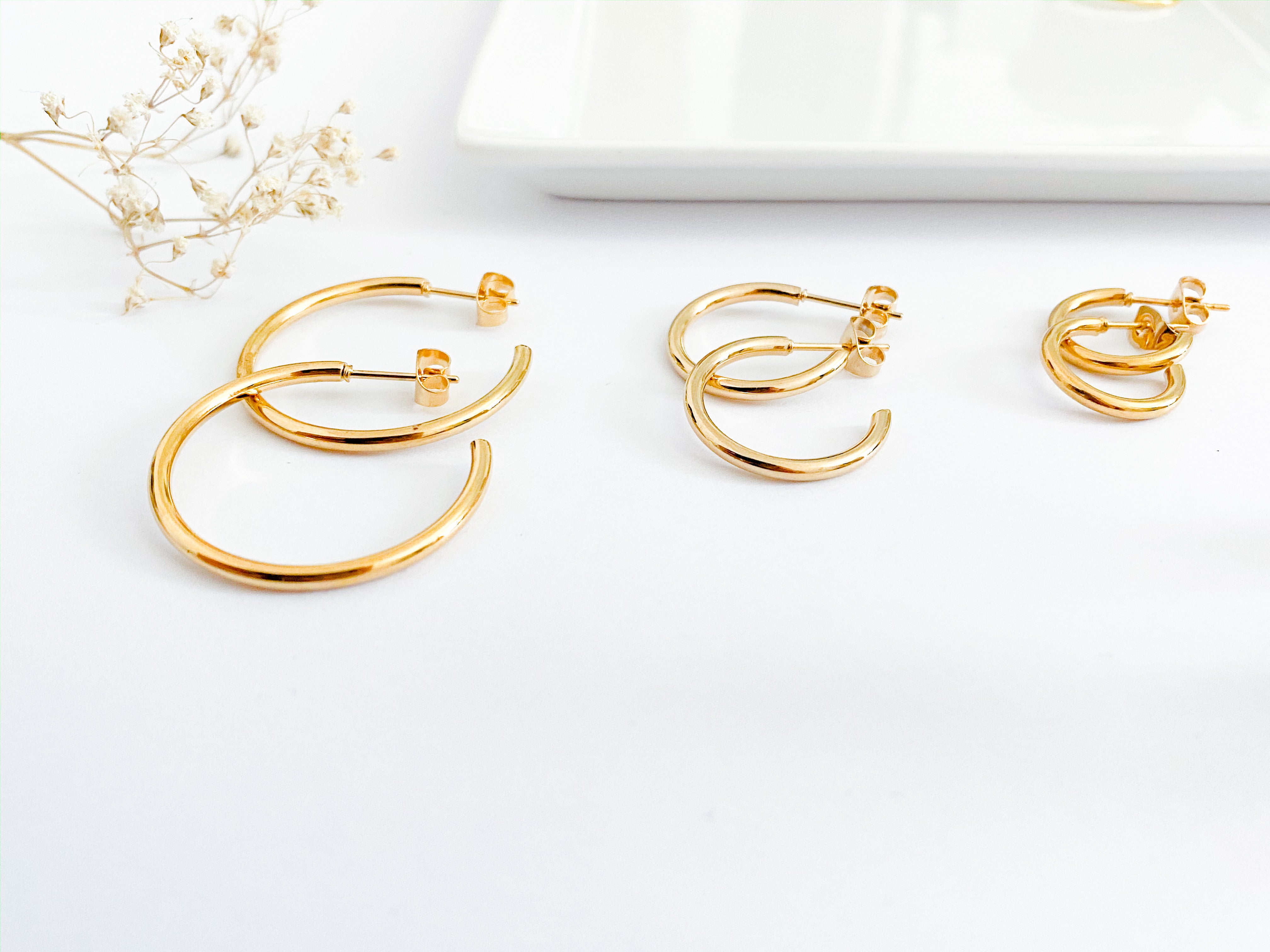 Gold Hoop Earrings 20mm