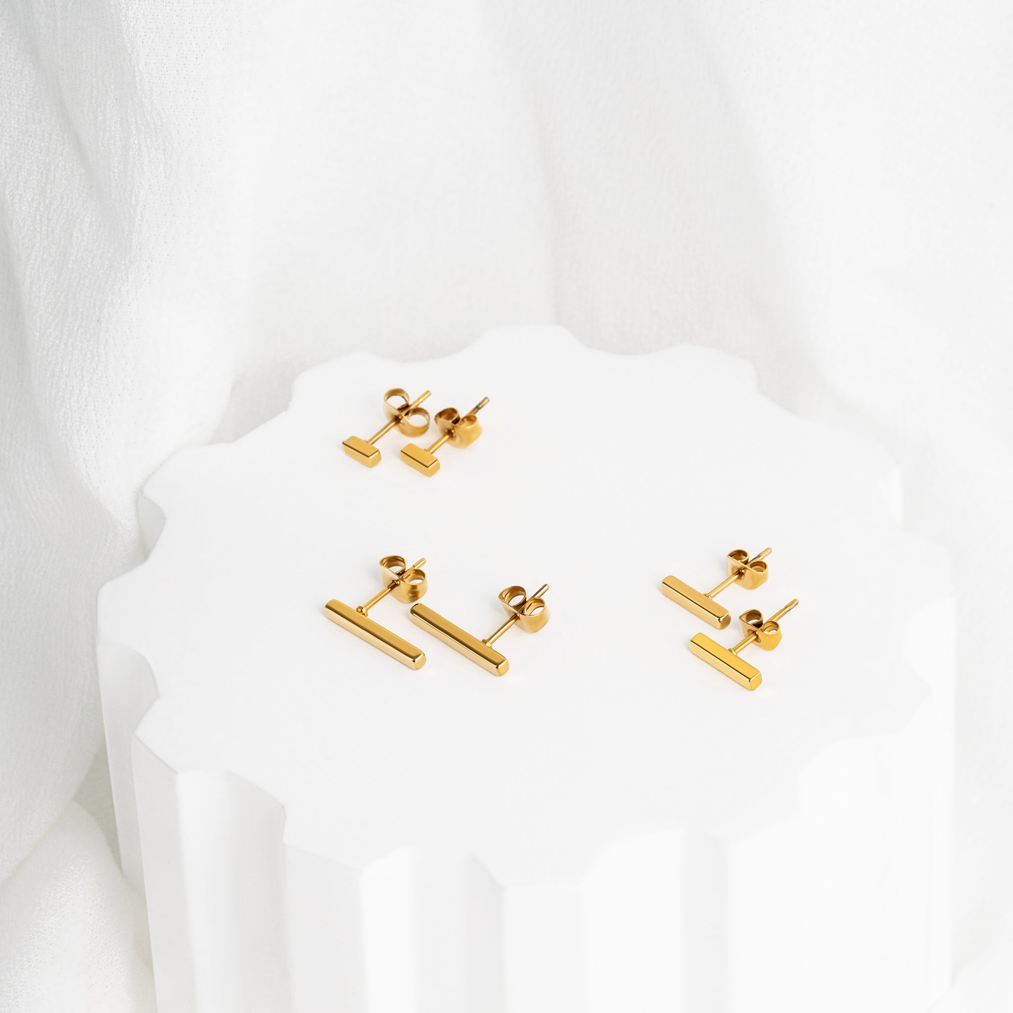 Thick Bar Stud Earrings