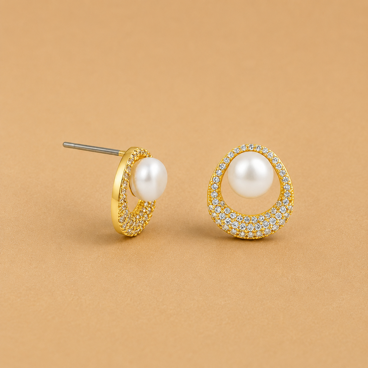 Cz Frame Pearl Knocker Studs