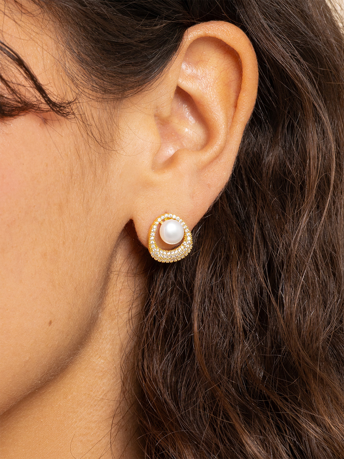 Cz Frame Pearl Knocker Studs